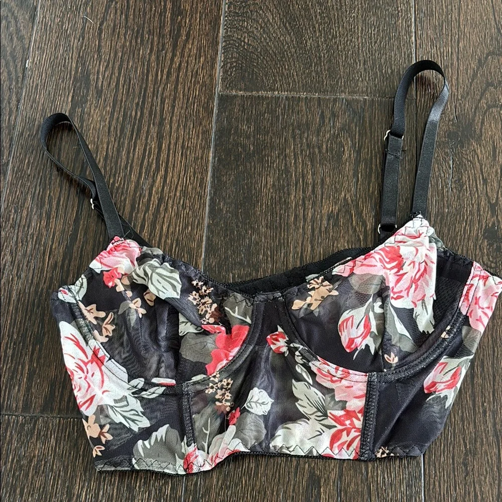 Floral Mesh Set - Picture 5 of 11